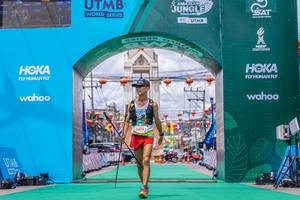 BIB: 5374
                            <button type="button" onclick="openModal(21766252)" class="btn btn-primary btn-sm float-right btn-popup" data-toggle="modal" data-target=".modal-high-quality">
                        <i class="fas fa-shopping-cart"></i> Add to Cart
                    </button>
                                            <button type="button" onclick="isThisMe(21766252, true)" class="btn btn-success btn-sm float-right btn-popup btn-isme hidden" data-toggle="tooltip" data-placement="bottom" title="นี่คือรูปของคุณใช่ไหม คลิกที่นี่เพื่อเอาเข้าอัลบั้ม">
                        <i class="fas fa-plus"></i> Add to album
                    </button>
                    <button type="button" onclick="isThisMe(21766252, false)" class="btn btn-warning btn-sm float-right btn-popup btn-isnotme hidden">
                        <i class="fas fa-ban"></i> Remove from album
                    </button>